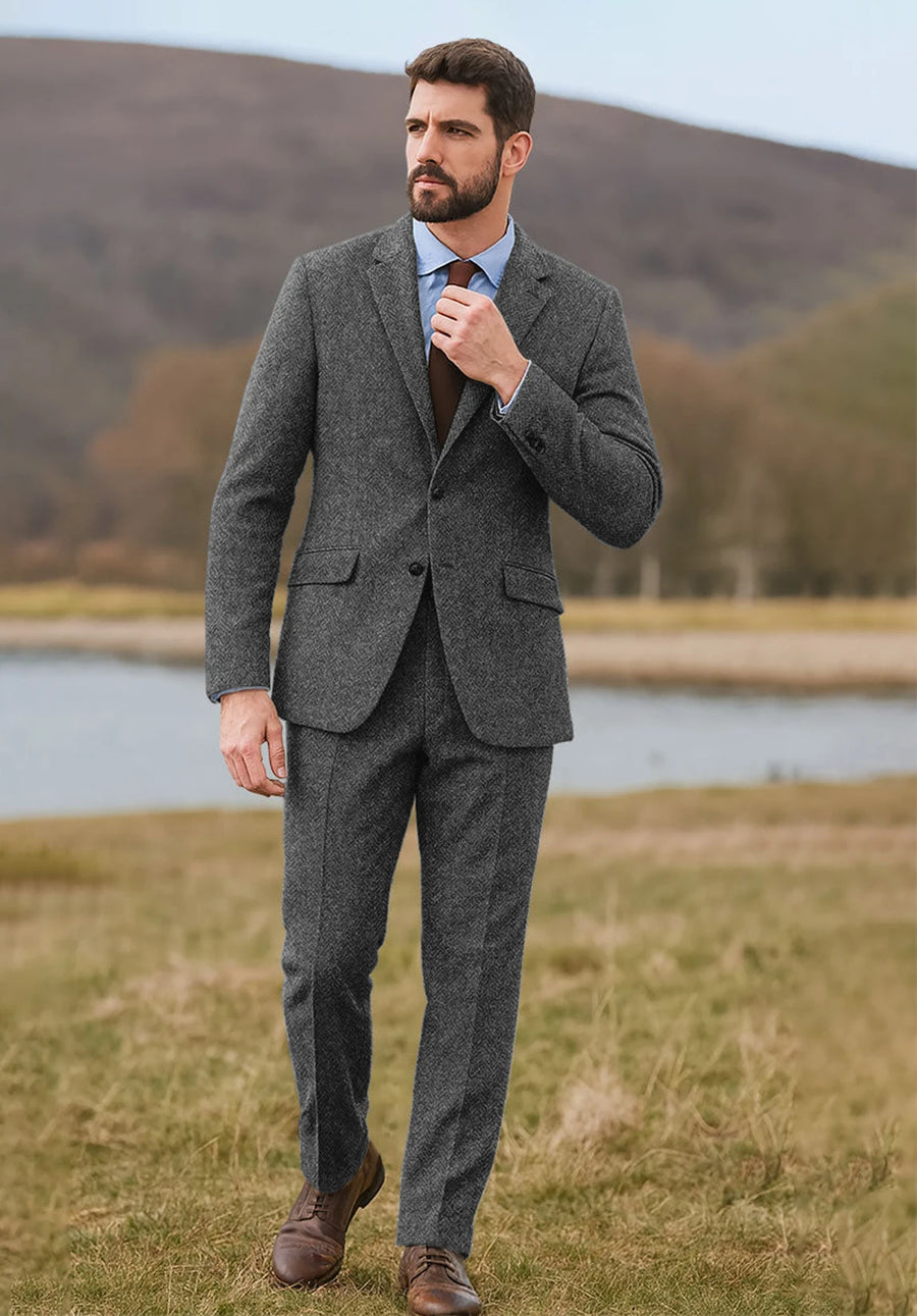 Men dark grey Suit
