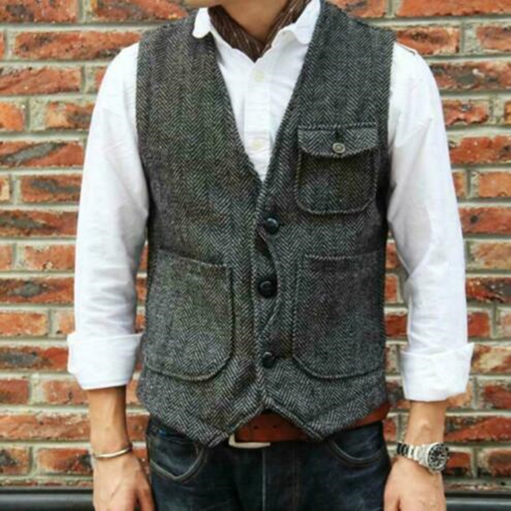 Men's gray tweed vest