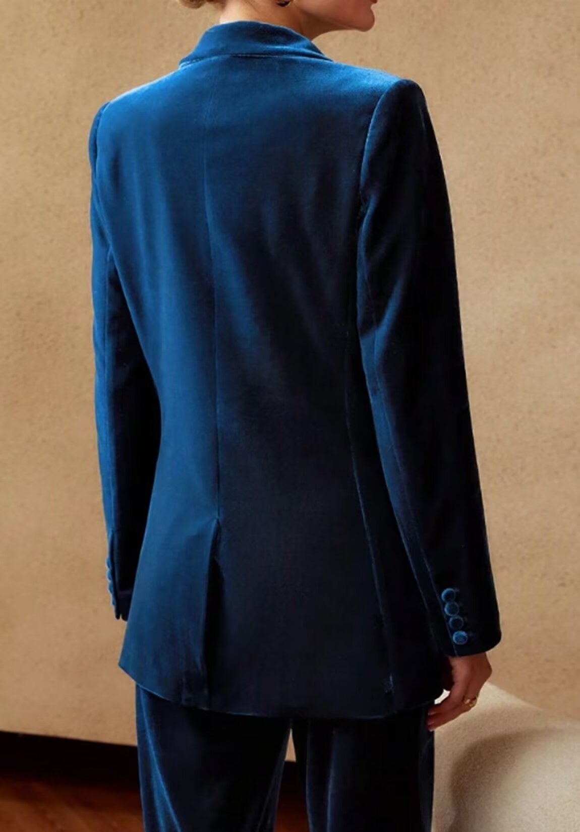 women suit