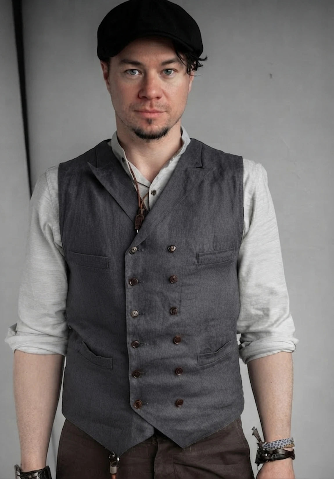 Men's Linen Vest