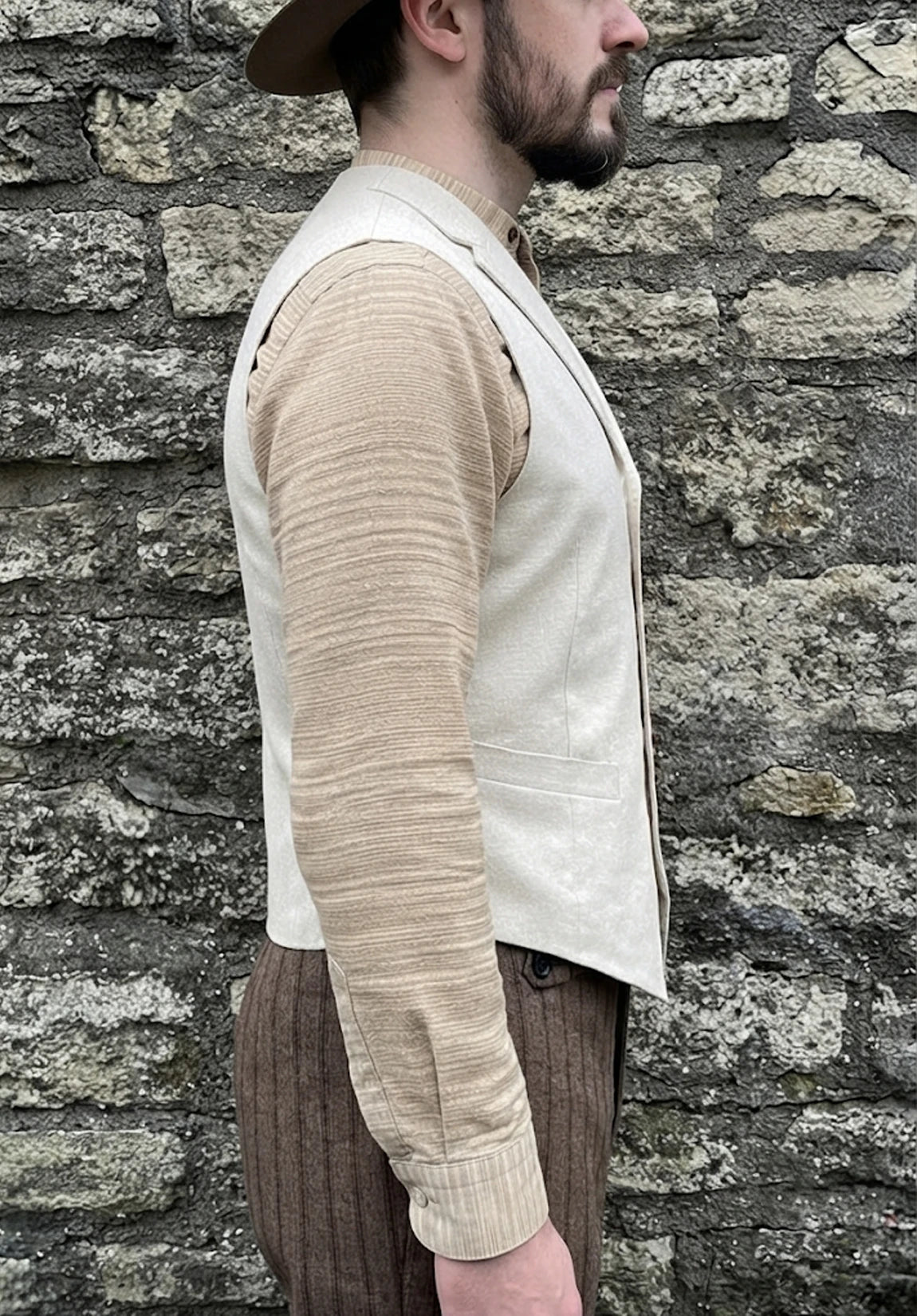 Men's Linen Vest