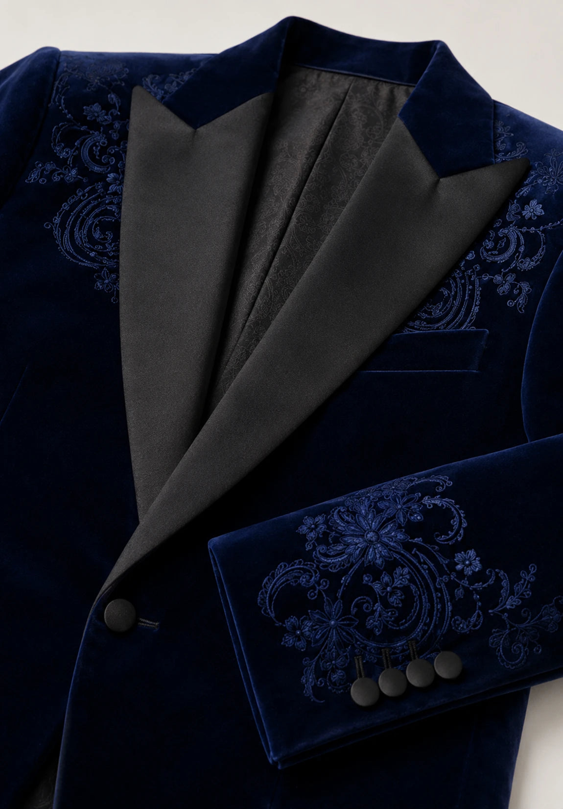 Men's velvet jacket