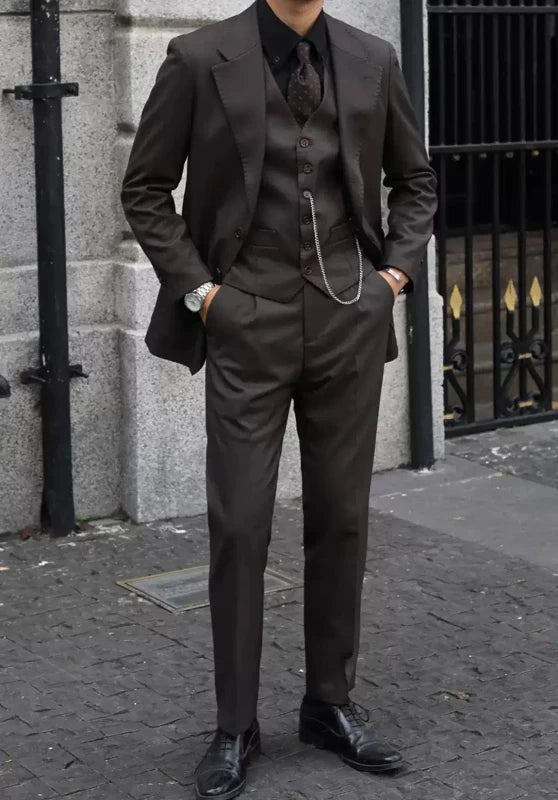 Men's Brown Dress Pants: Styled with a Suit