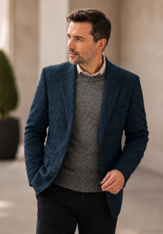 Men's herringbone tweed blazer, navy blue wool-blend fabric classic-fit close-up fabric and pocket detail