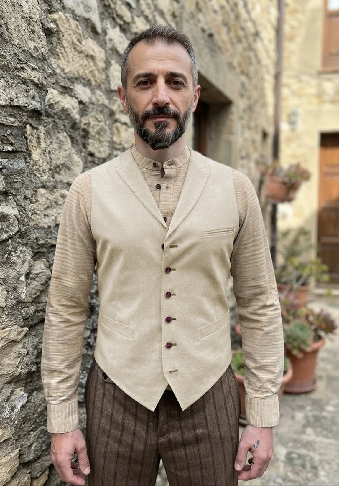 Men's beige vest