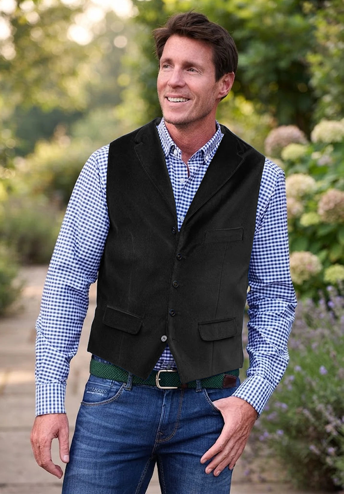 Men's black vest