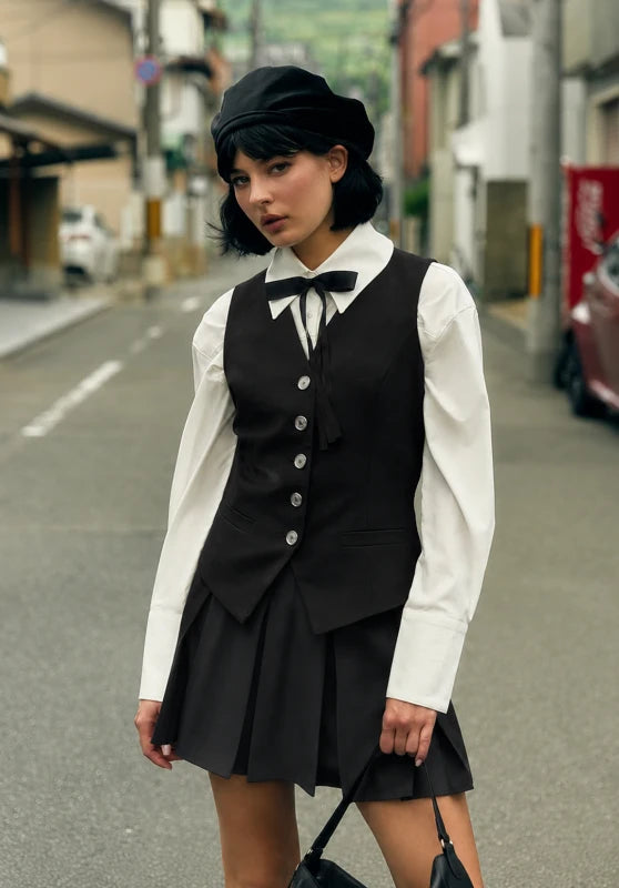 Women's black vest 