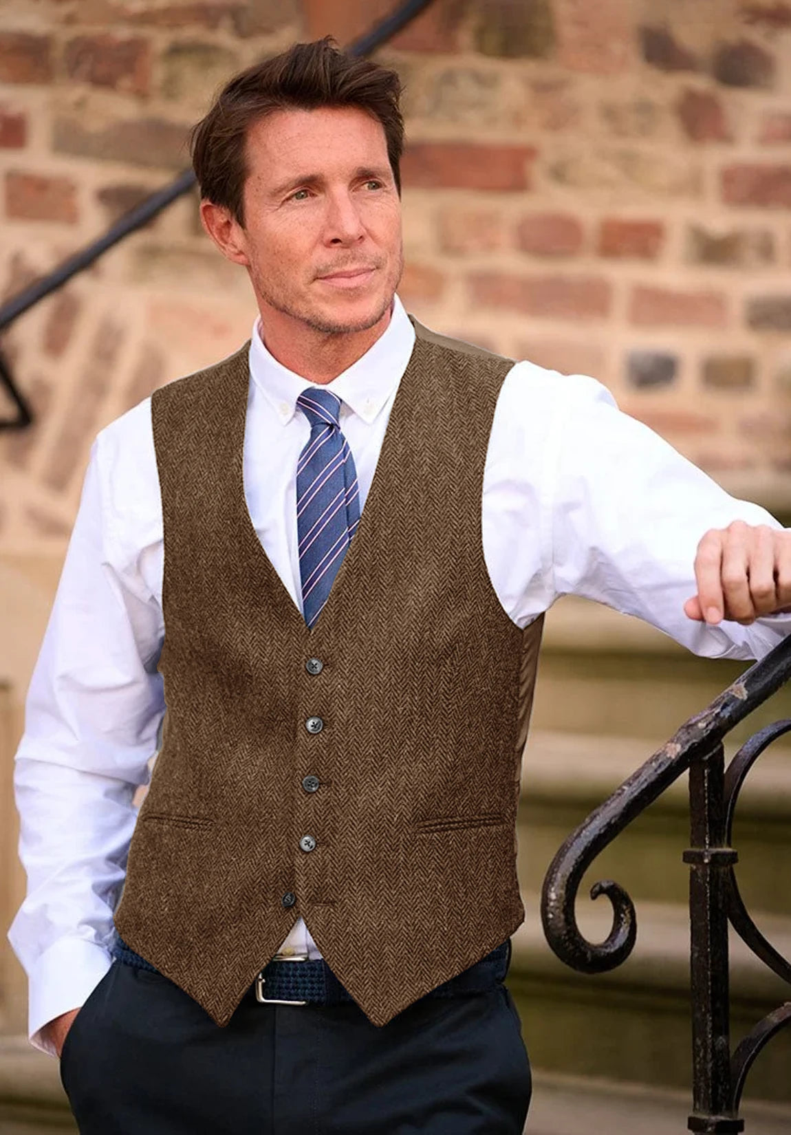Men's brown vest