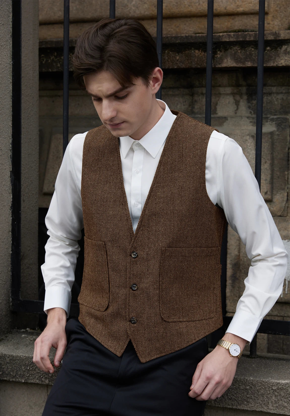Men's brown vest