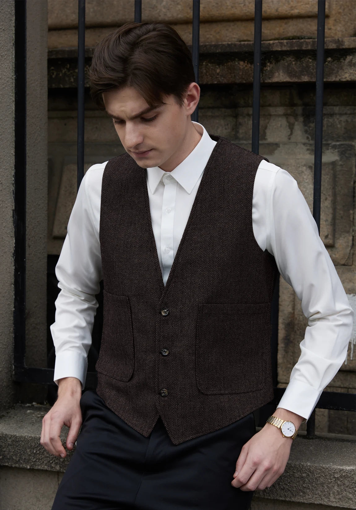 Men's coffee vest