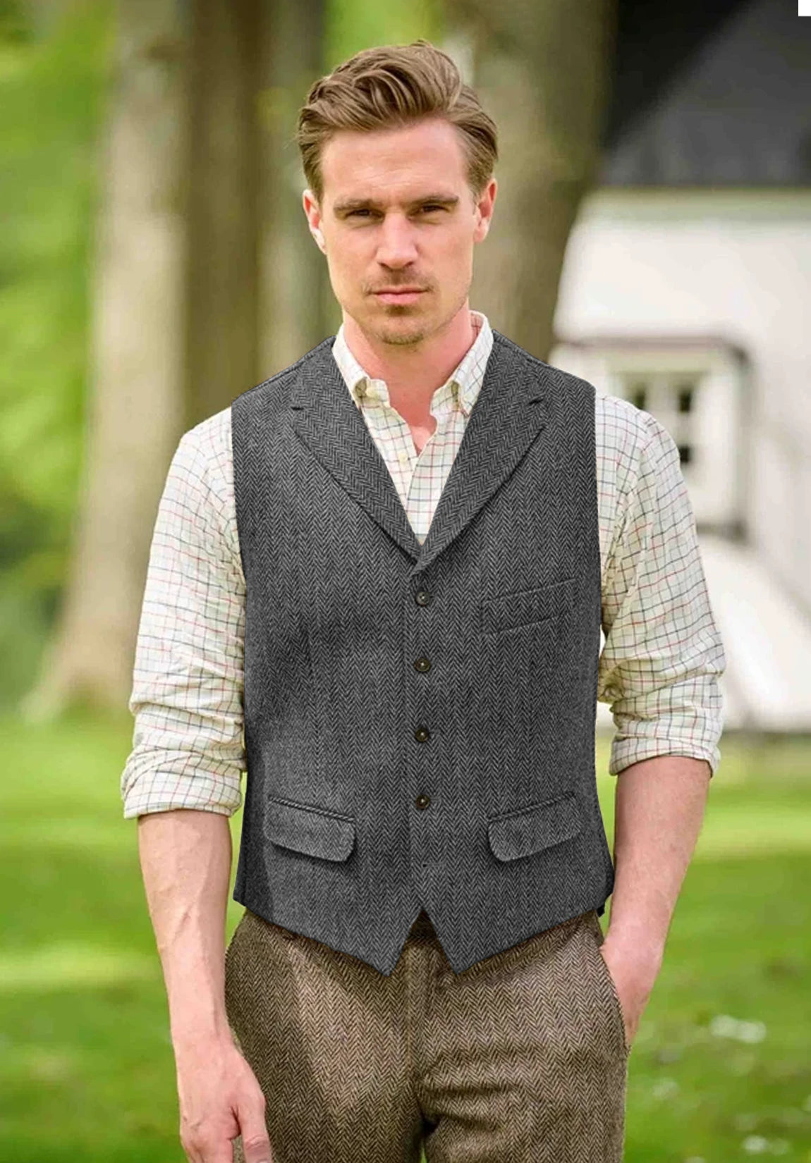 Men's dark grey vest