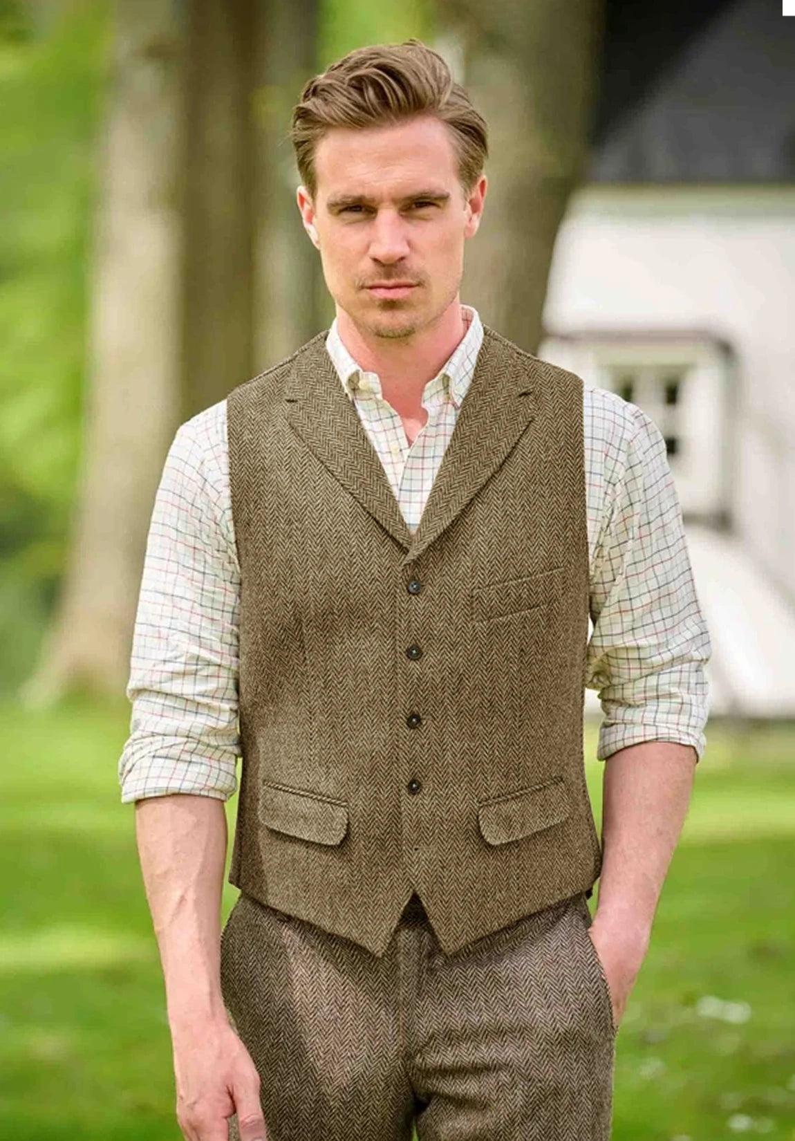 Men's khaki vest