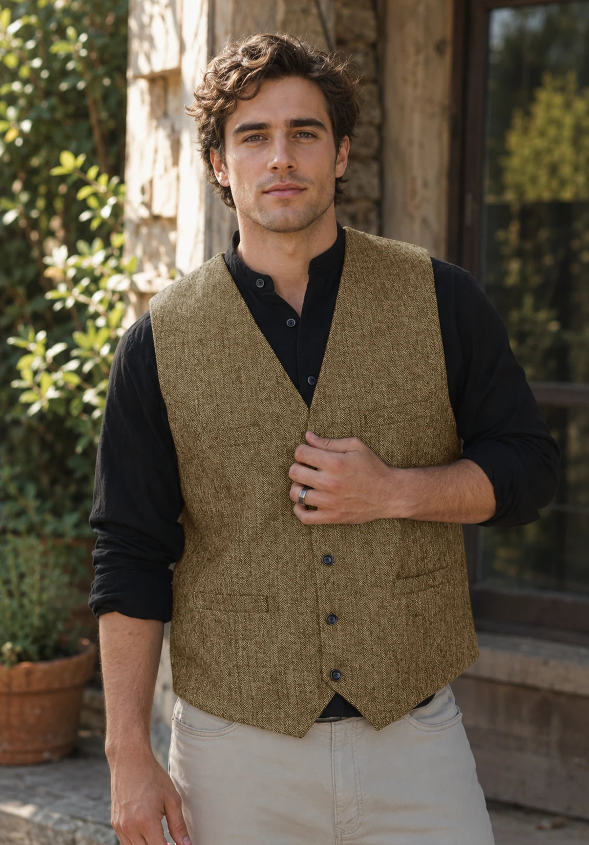 Men's khaki vest