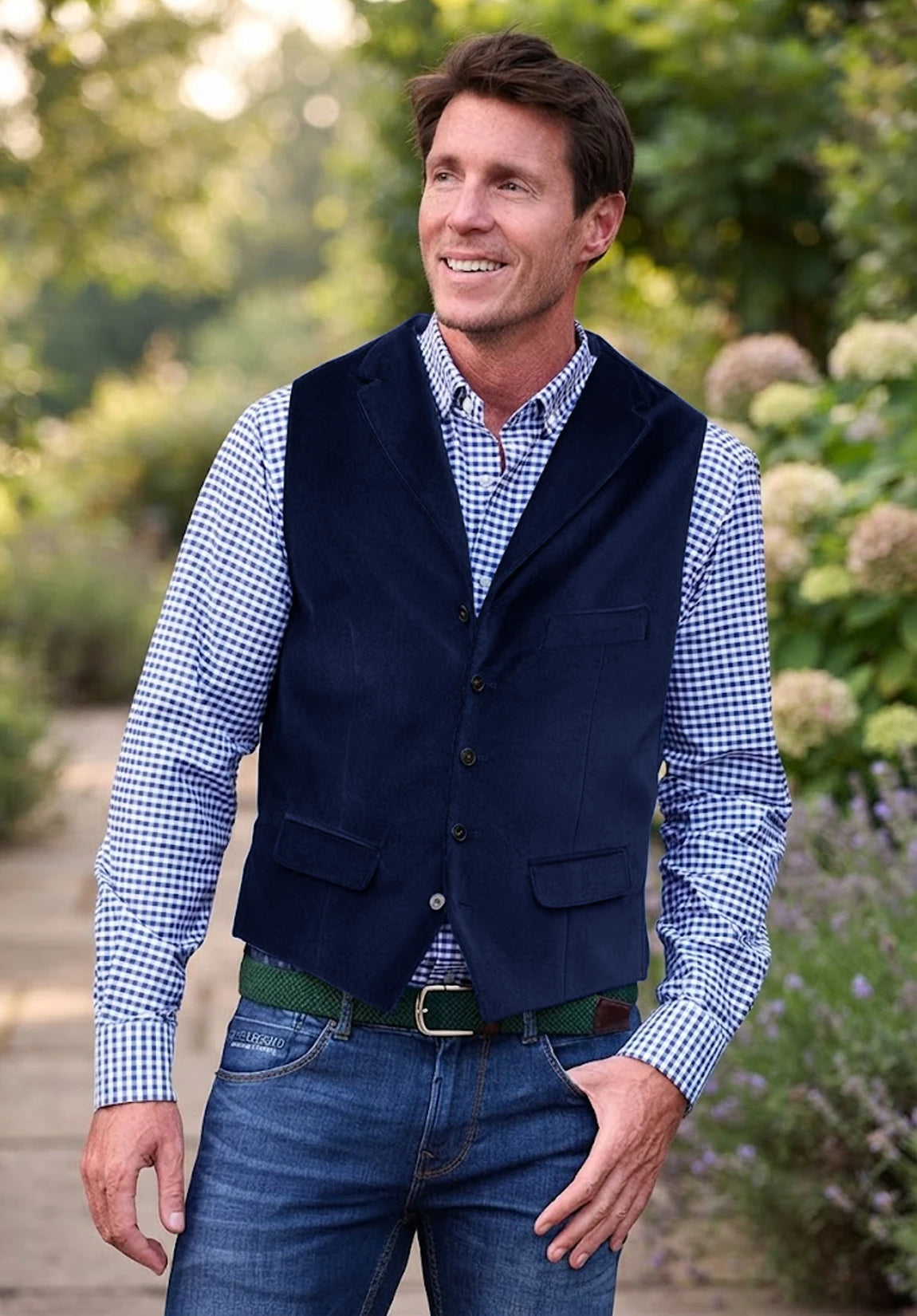 Men's navy vest