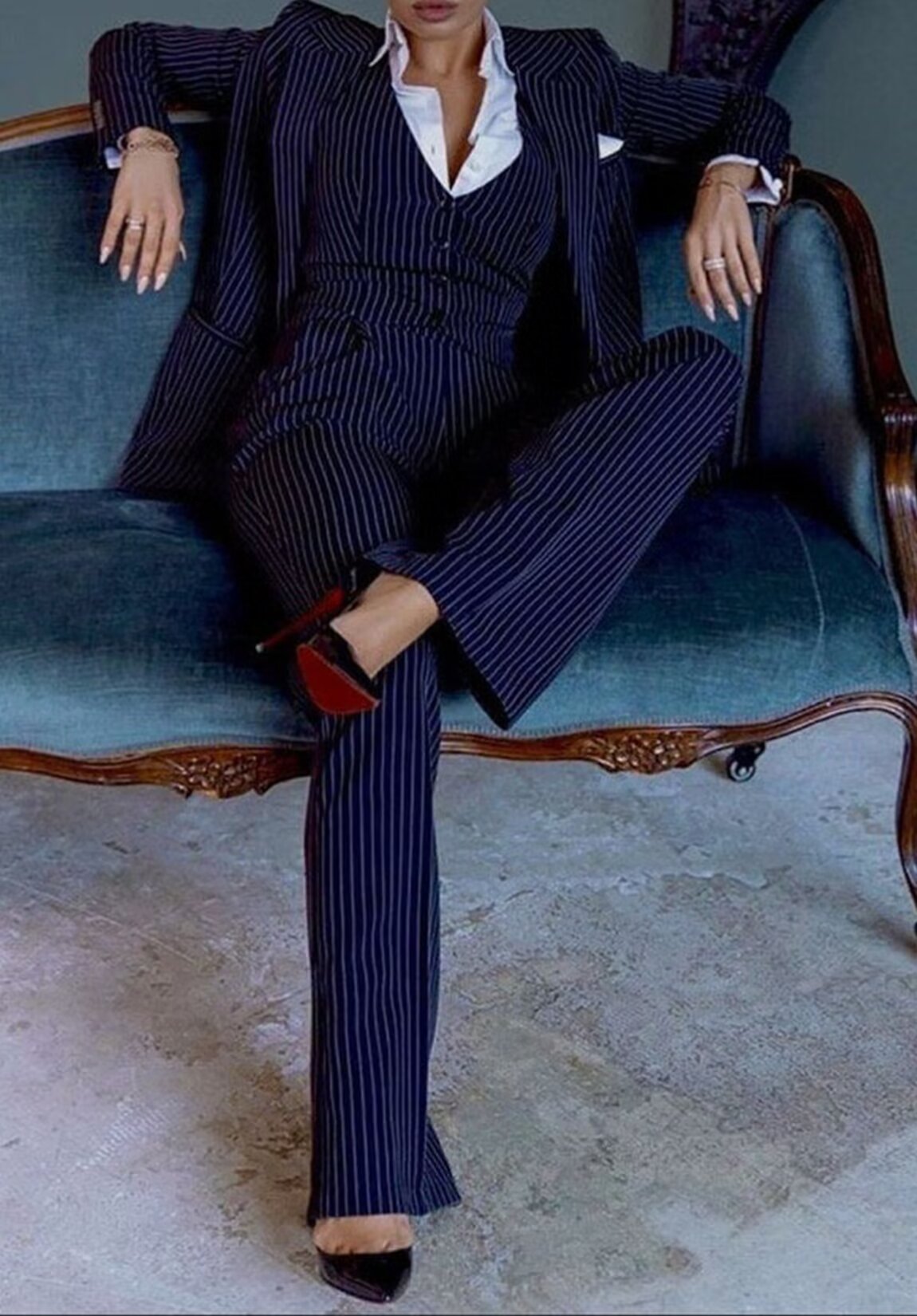 women suit