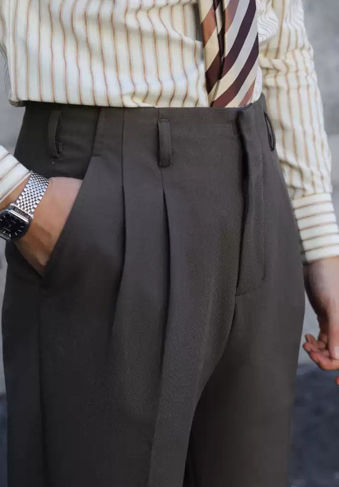 Men's Brown Dress Trousers £¬ Front Pleat Detail